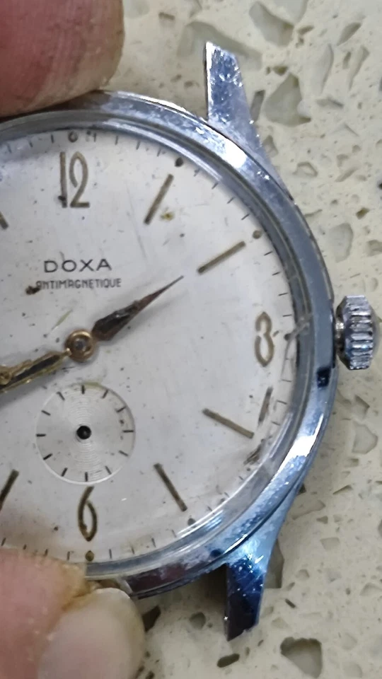 DOXA Antimagnético Cal 942 11 1/2 No Funciona Buen Equilibrio Grande 40mm Uesd Foto 3 de 4