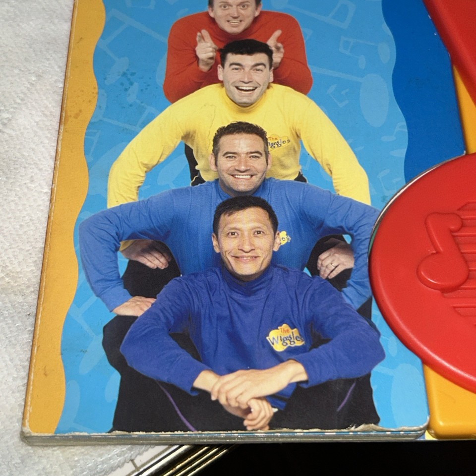 The Wiggles 2004 Wiggly Songs Play A Song Hardcover Board Book 5 Songs ...