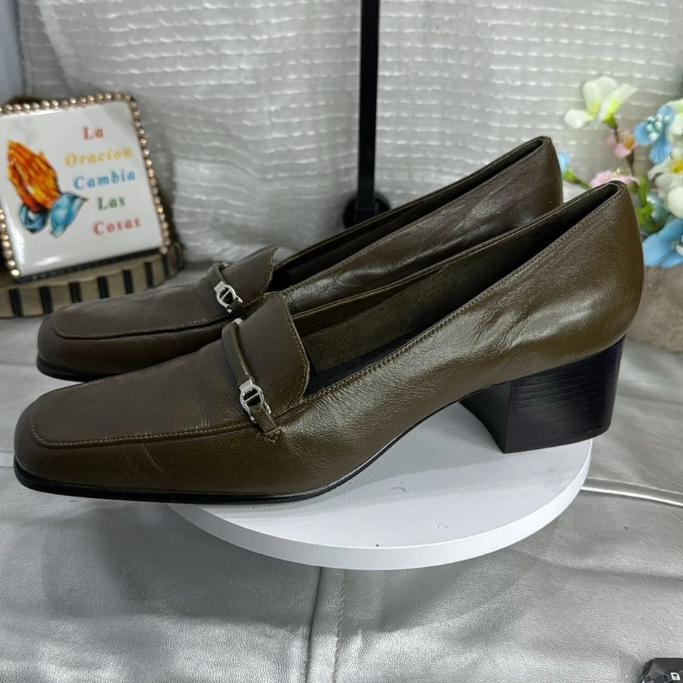 (M5) Etienne Aigner Mujer Zapatos de Cuero con Hebilla de Tacón Bloque Verde Oliva 9 M Foto 3 de 4