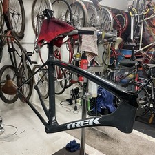 TREK EMONDA SLR H1 CARBON 2019 58cm FRAME SET...
