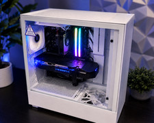 INTEL i7 13700K WHITE GAMING COMPUTER