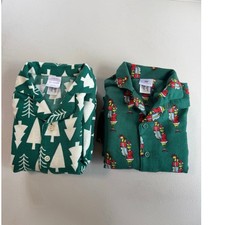 Hanna Andersson Christmas pajamas, grinch Christmas trees size 5
