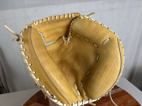 Marucci Acadia M Type V2 Youth Baseball Catcher's Mitt Glove 32'' Beige Tan READ