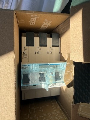 Hager HTS350E SLS-Schalter, 3-polig, 50A, für Sammelschienen