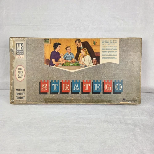 Vintage Stratego Board Game Milton Bradley 1962 - 100% Original Complete