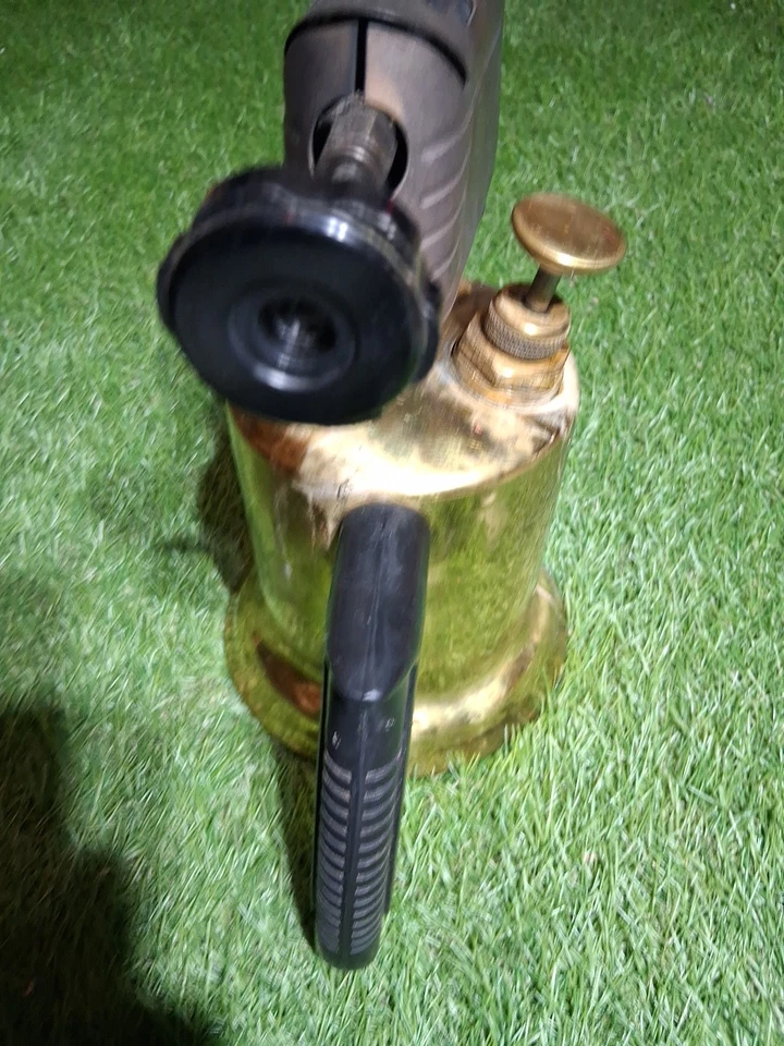 Vintage 1940's Brass Craftsman Blowtorch Plastic Handle - Image 4 of 4