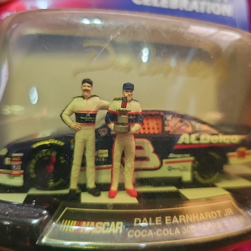Dale Earnhardt Jr #3 Winners Circle 1:43 AC DELCO Victory Celebration - Sealed - Image 2 of 4