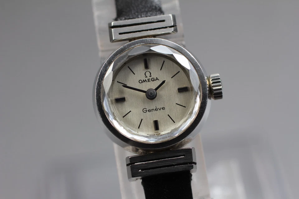 Vintage 1970 Omega Genève Cal.485 Ref.511.317 Silver Dial Ladies Watch Near Mint - Image 3 of 4