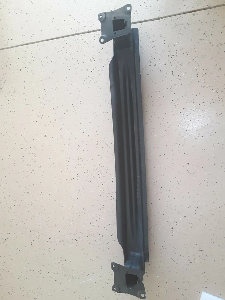 2006-2010 大众 JETTA 后置发动机加固冲击碰撞棒 原始设备制造商* — 第 4/4 张图片