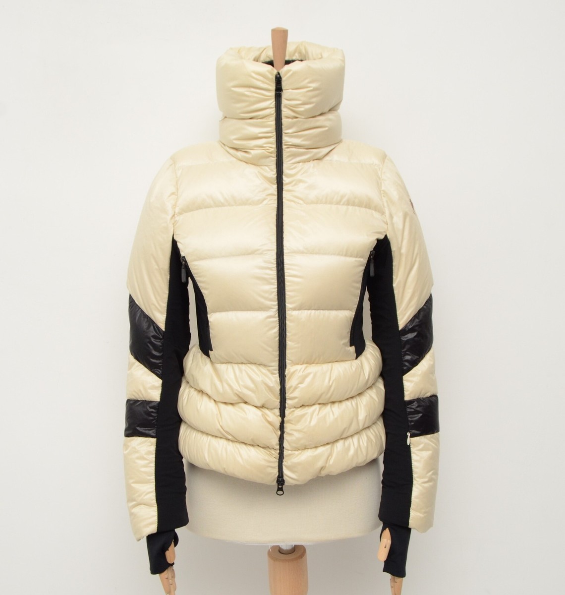 moncler grennoble rare down jacket Cream