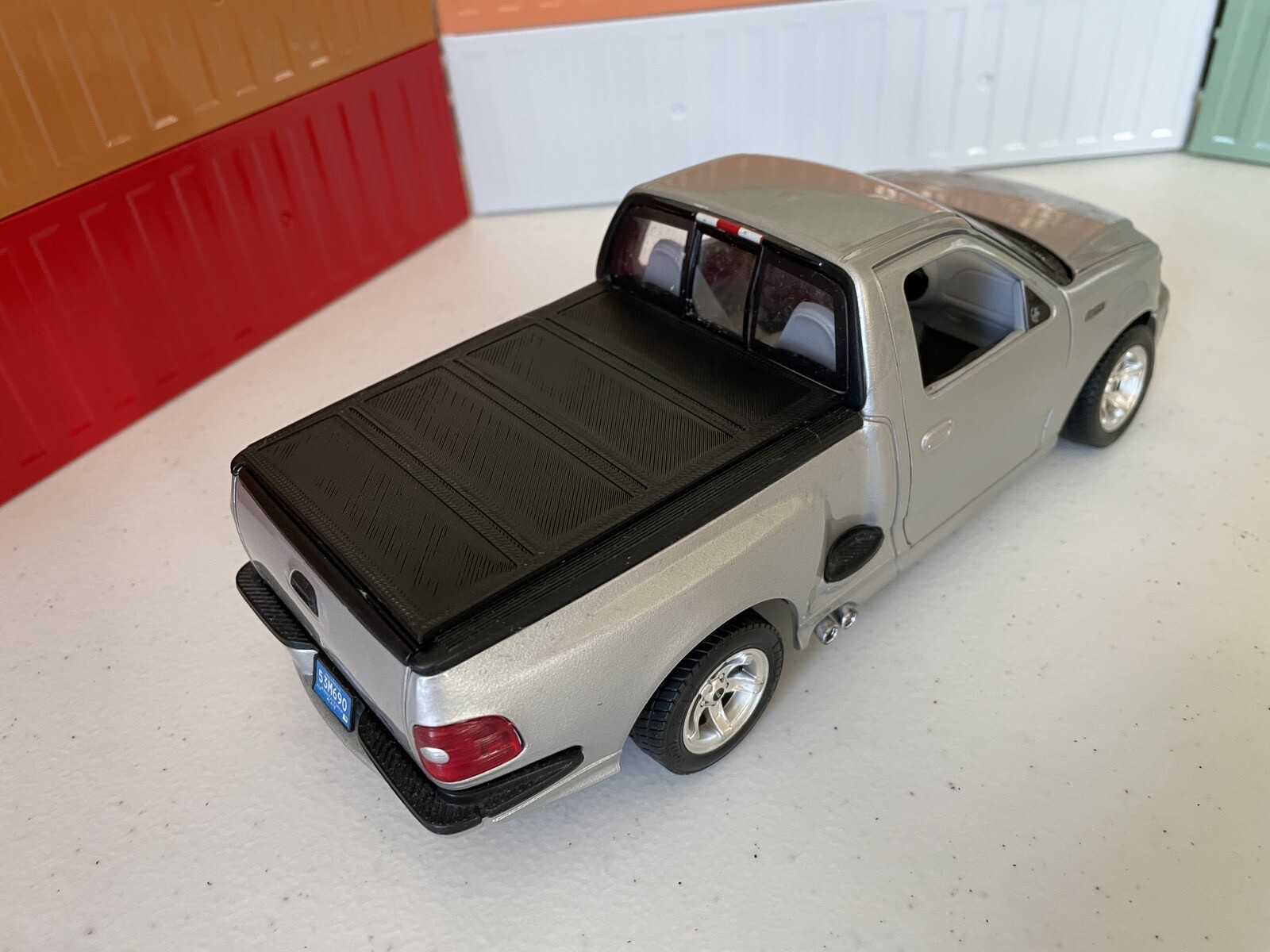 3D Printed Tonneau Bed Cover For 1 21 BBURAGO Ford F150 SVT Lightning 3d-printed-tonneau-bed-cover-for-1-21-bburago-ford-f150-svt-lightning