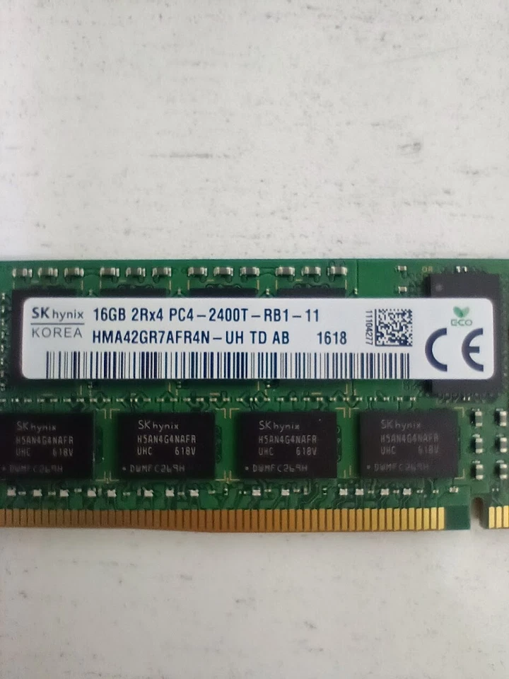 SK Hynix 16GB 2Rx4 PC4-2400T-RB1-11 HMA42GR7AFR4N - UH TD AB DDR4 RDIMM ECC RAM - Image 3 of 4