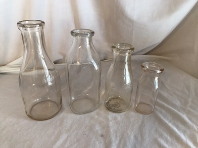 Lot Of 4 Antique Glass Milk Bottles 2 Quart 1 Pint 1 Half Pint