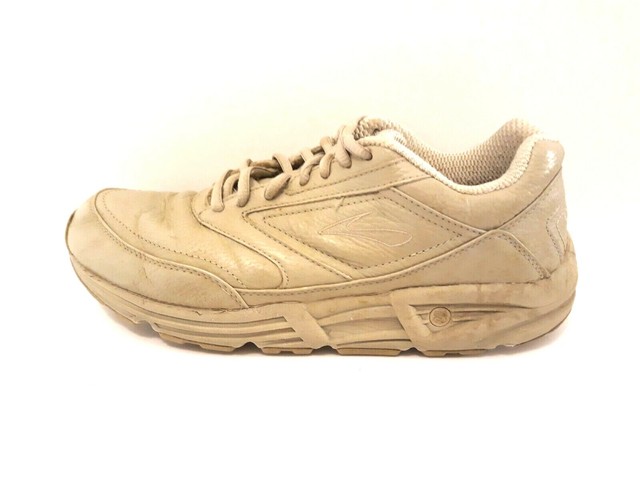 brooks trainers for walking