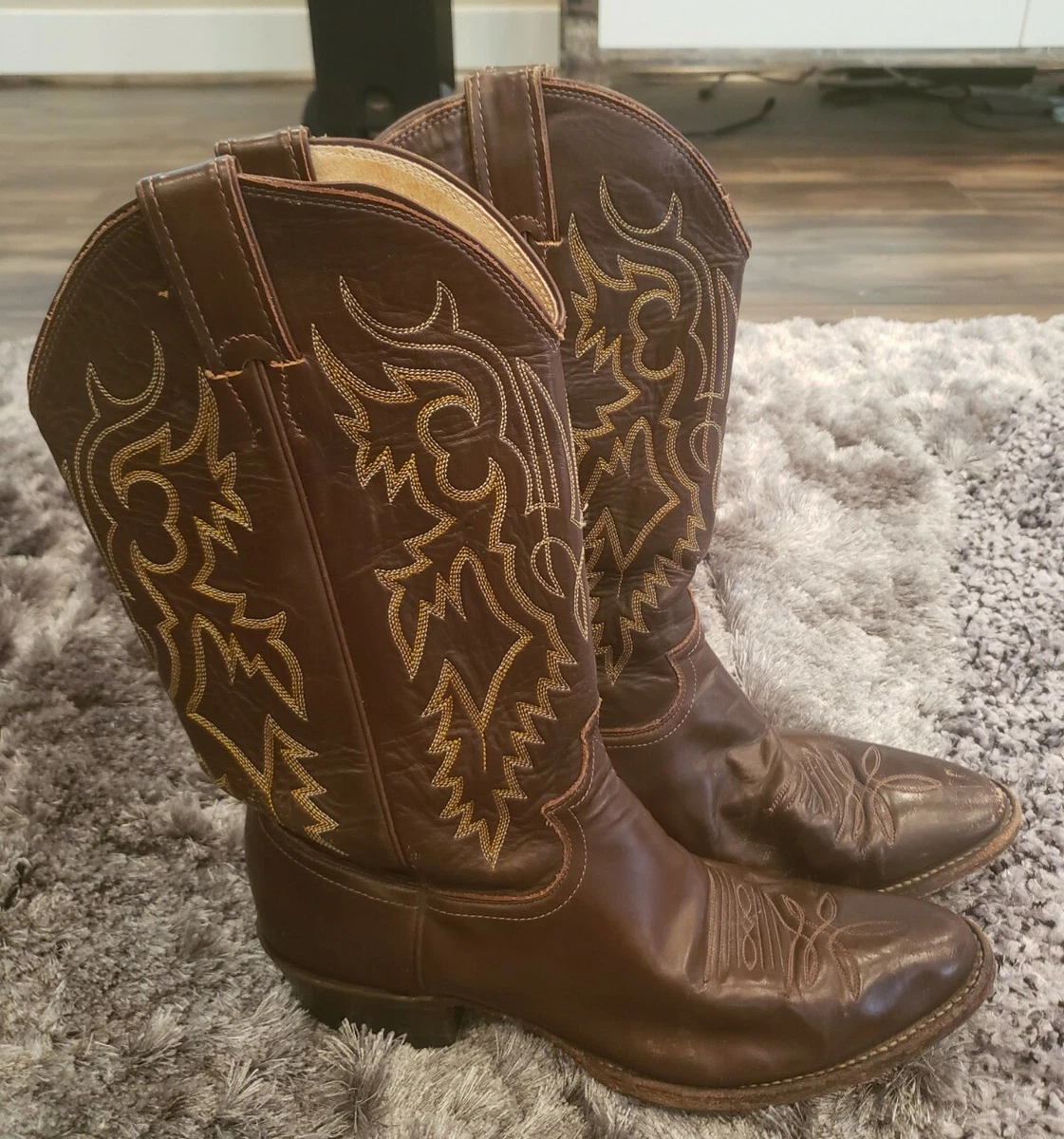Brown hot sale boots ebay