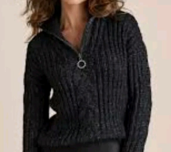 Women's Venus Size XL Quarter ZIP W Sequin Boho Style Sweater Long