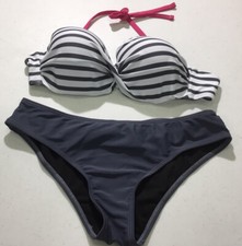 Women s 2 Piece Bikini- Gray/White/Pink- Size M- 7