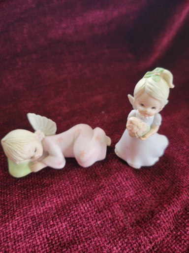 2 Vintage Japan Angel Figurine Lefton Bisque Sleeping Flower Girl 1983 CUTE