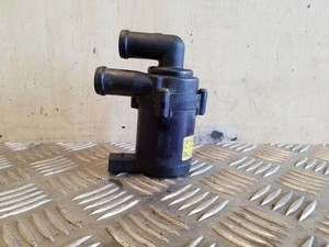 VW TOUAREG 7LA, 7L6, 7L7 Zirkulationswassermotor 7L0965561 3.00 Diesel 26171848