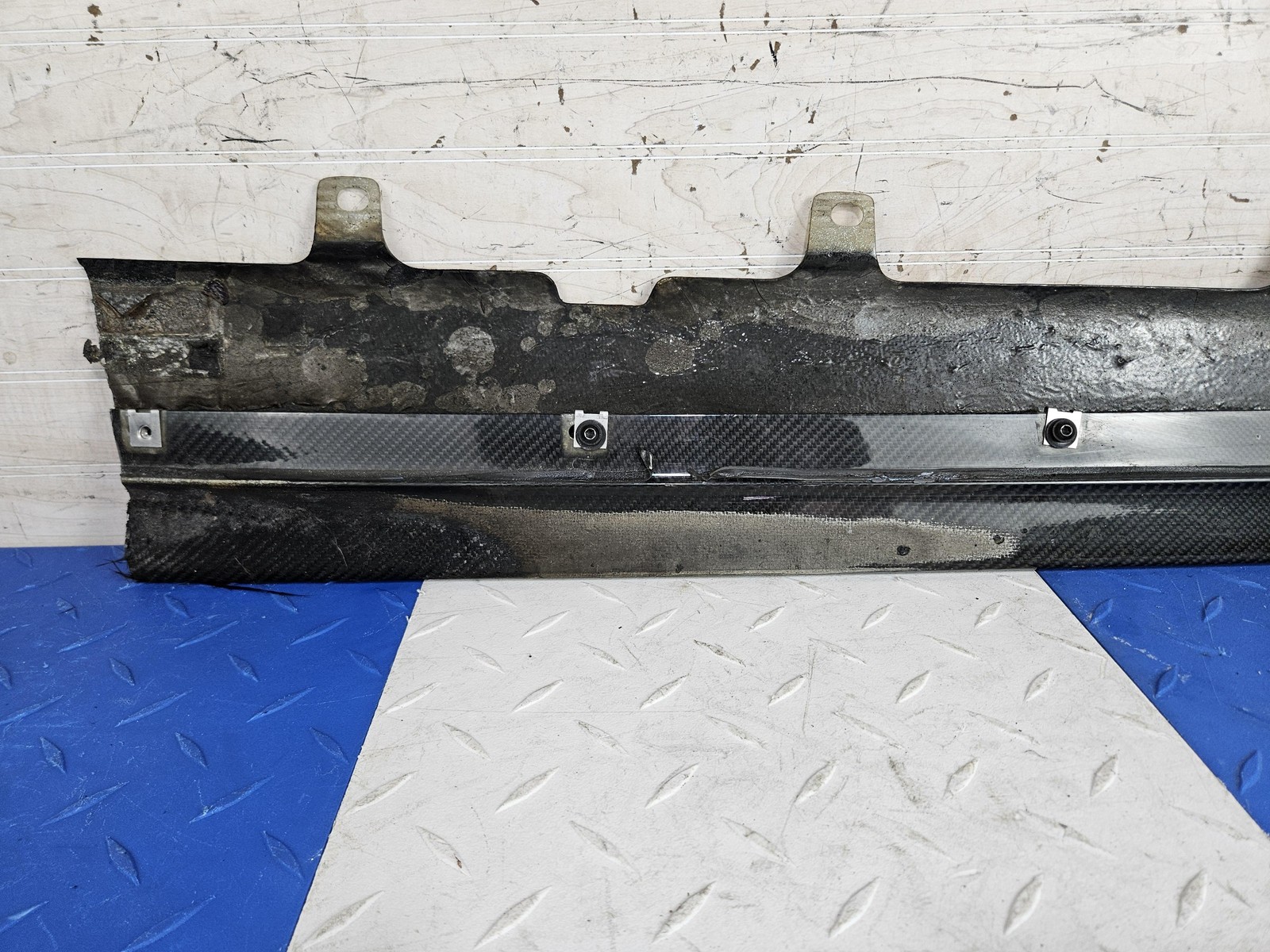 2017-2023 Audi R8 OEM Right Passenger Rocker Trim Sections Ara Blue Carbon Fiber