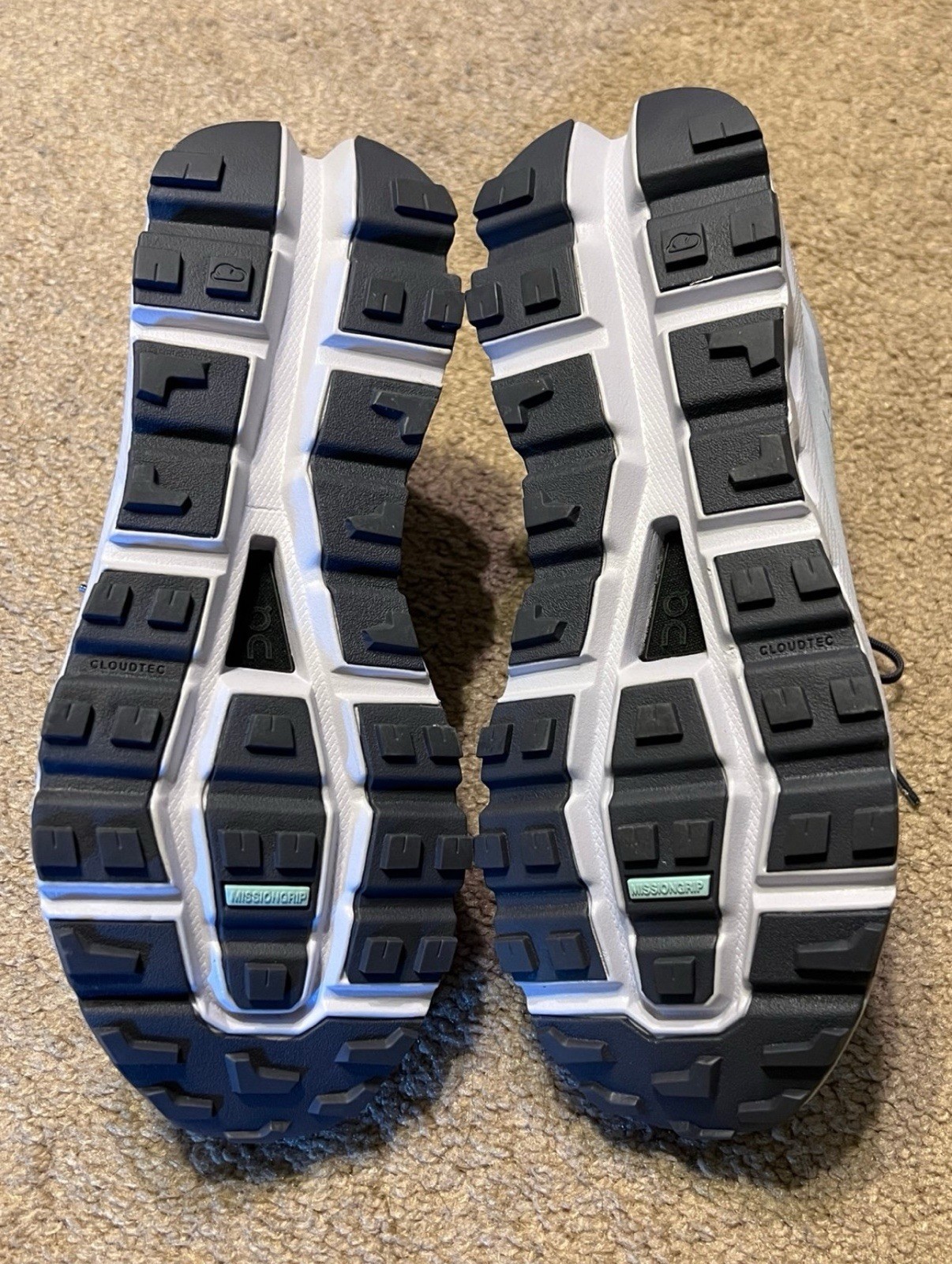 OnCloud Cloudvista Waterproof Cloud Tec Helion Wo… - image 5