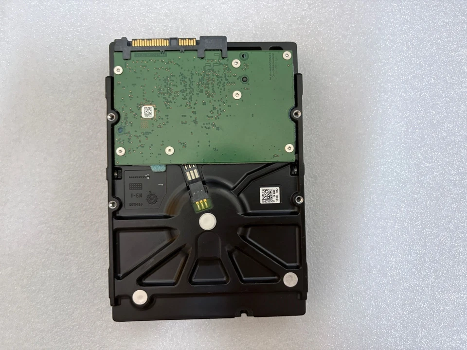 Seagate  ST4000NM0023  CONSTELLATION 4TB 7200RPM 6Gbps 3.5" SAS HDD Hard Drive - Image 4 of 4