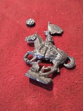 Lead Civil War Horse  Soldier with Flag Figurine