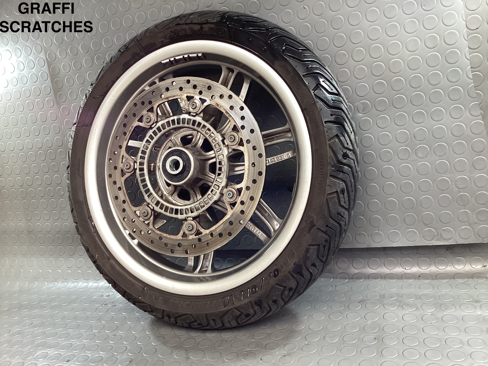 FRONT WHEEL RIM WITH DISC PIAGGIO BEVERLY 300 HPE 2021