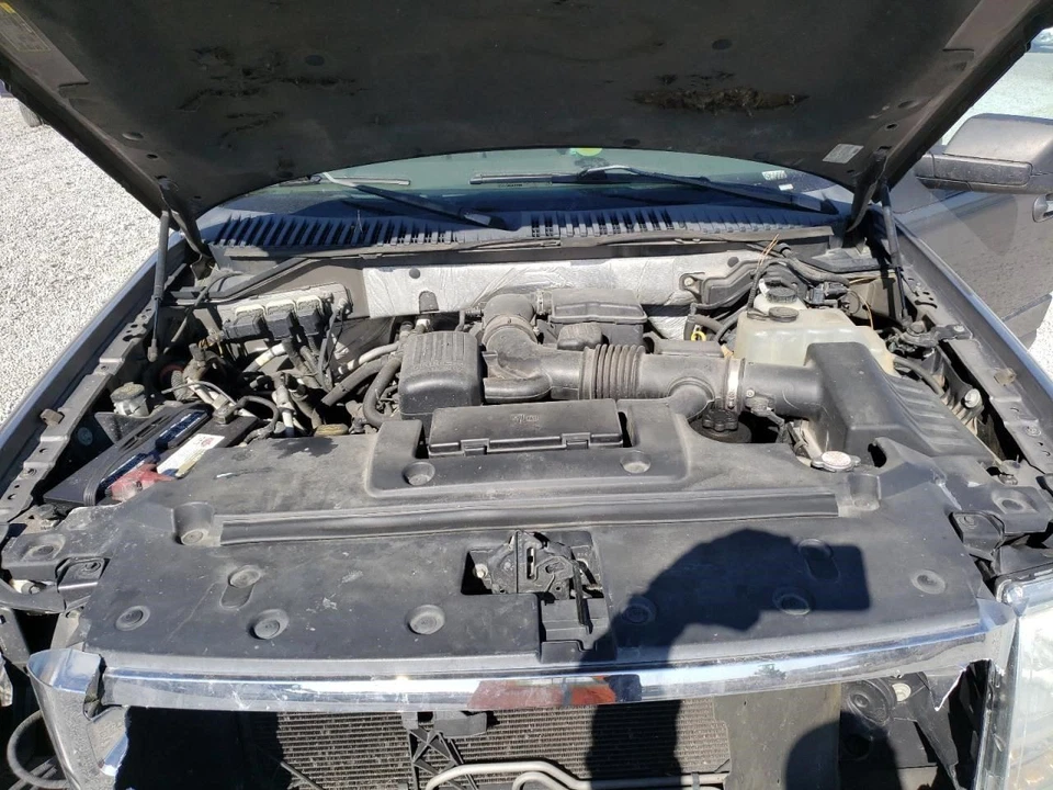 Engine ECM Electronic Control Module 5.4L Fits 10-11 EXPEDITION 30126427 - Image 2 of 4