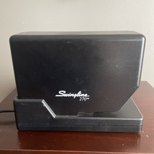 Swingline Heavy Duty Electric Stapler 70 Shee...