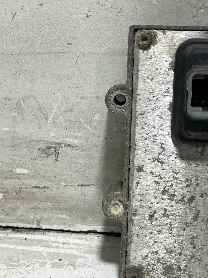 56041658AF 2000 Jeep TJ Wrangler Motor Computadora ECM ECU PCM 4.0 Automático CC 27 Foto 4 de 4