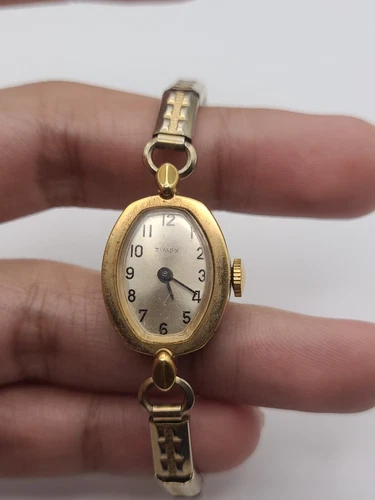 Timex Vintage Gold Tone Women's Mechanical Wind Up Watch
