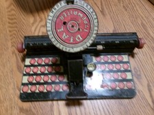 VINTAGE - Louis Marx Junior Dial Toy TYPEWRITER, Metal Litho