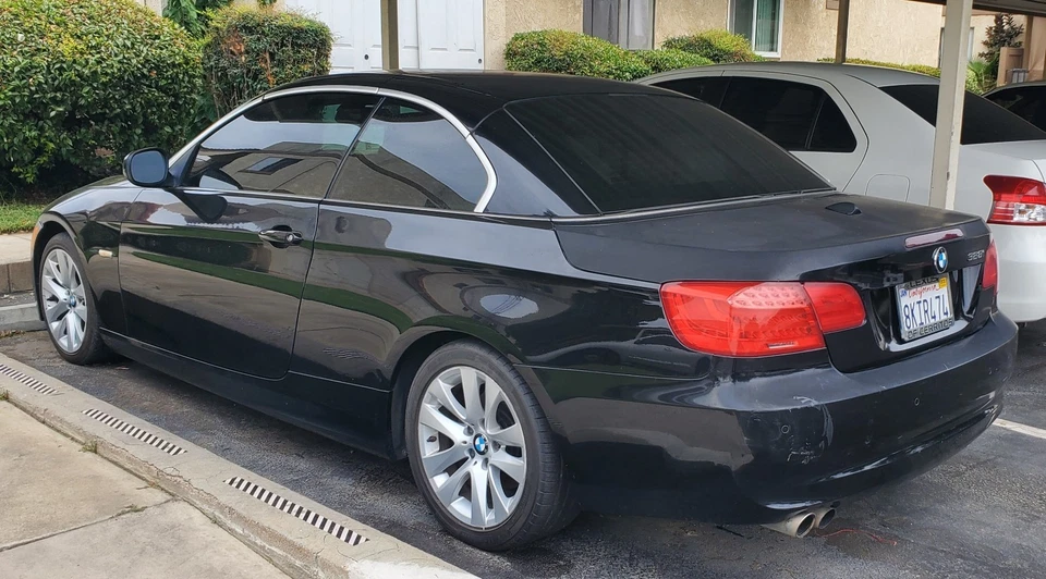 BMW Serie 3 328i 2013 convertible Foto 2 de 4