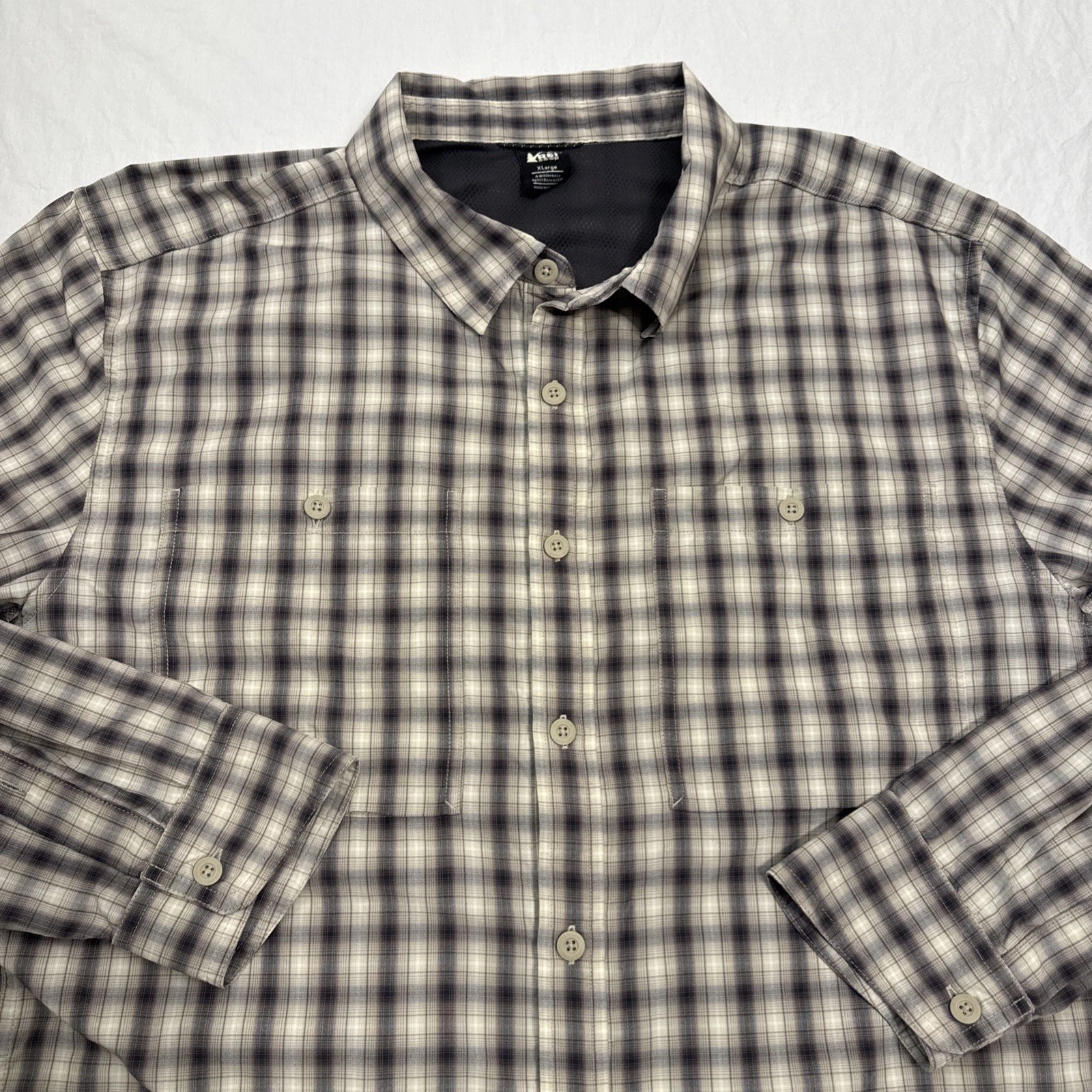 REI CO OP Hiking Shirt Mens XL Plaid Long Sleeve Vented Lightweight Wicking