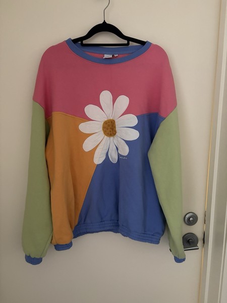 GHANDA 1984 Women’s Size 12 Colourblock Daisy Crew Neck Pullover Sweatshirt