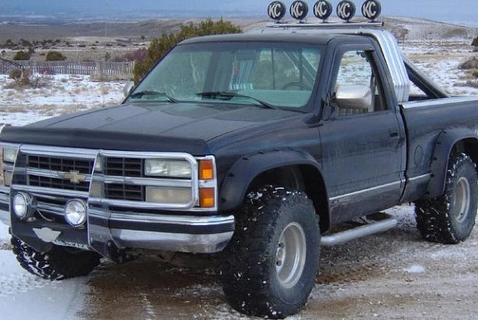 For Chevy Tahoe 95-99 Bushwacker Cut-Out Matte Black Front Fender Flares - Imagem 3 de 4