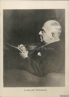 1932 Phillips Oppenheim Portrait Clothing Outerwear Coat Vintage Press Photo 5x7