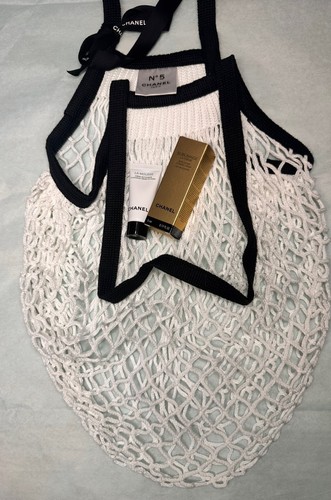 Chanel FACTORY No 5 Net Drawstring Beauty Bag, Sublimage Face Cream & Cleanser - Picture 8 of 15