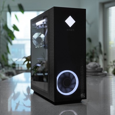 HP Omen 30L Gaming PC RTX 3080 10 GB AMD 5800x 32 GB RAM 512 GB M.2 SSD Win 11