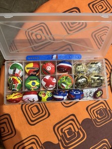 KELLOGG'S / LOT DE 19 OOFBALL COLLECTION PAYS FOOTBALL + 4 GOLD COLLECTOR