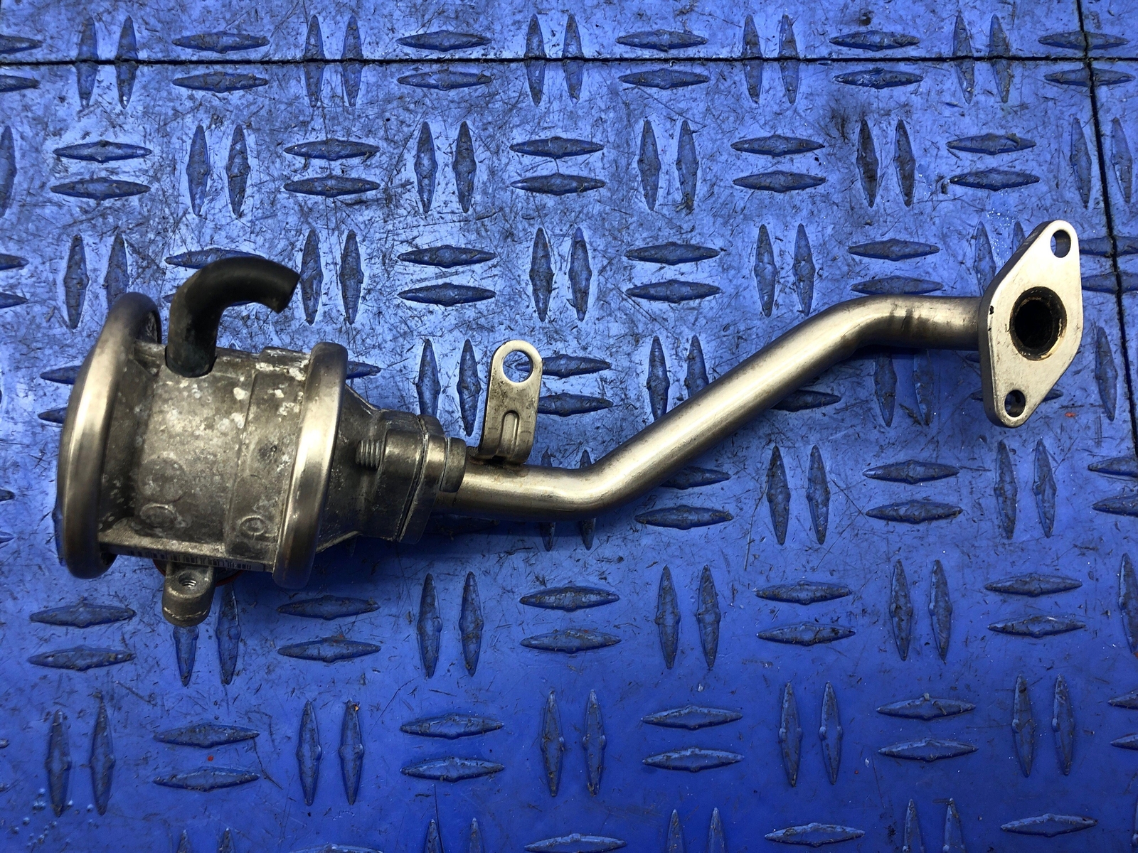 2008-2015 AUDI R8 EXHAUST GAS RECIRCULATION VALVE EGR 079131101 OEM 2014 2013