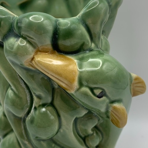 1960's Majolica-style Dolphin on Waves Vase, Pencil Holder, 5" X 3 1/2" - Picture 8 of 10