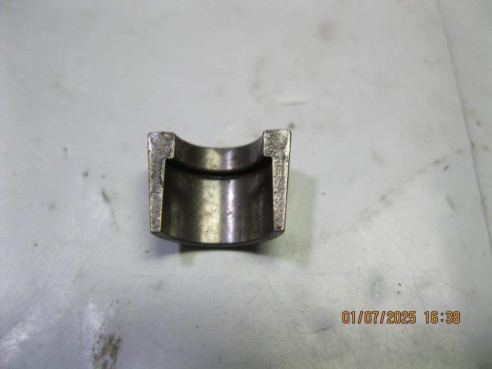 16 Engine Valve Spring Retainer Keepers Sealed Power VK-215 (16 pack) Foto 3 de 4