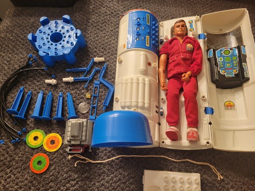Vintage Six Million Dollar Max Figure With Bionic Transport And Repair... - Picture 12 of 20