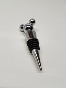 DISNEY MICKEY MOUSE Ears Wine Stopper Cork Rubber Bottle Silver Chrome Finish