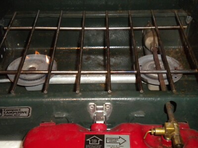 Coleman 2 Burner Camp Stove Model 425F Dated 2/92 | eBay