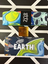 ZOX "EARTH ESCAPE 1356  MEDIUM  6.00 UP TO 8 EXTRA SHIPPING REFUNDED 
