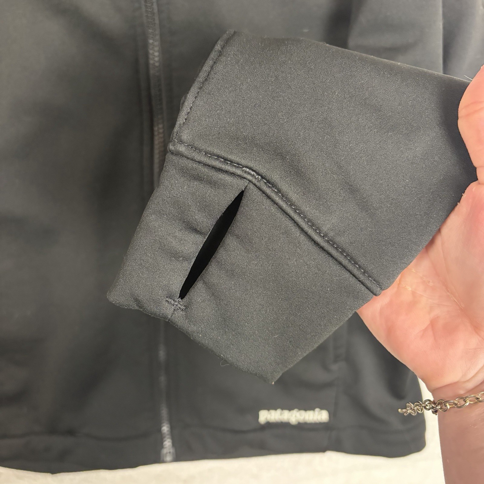 Patagonia Women's Basic Jacket Softshell Size Sma… - image 5