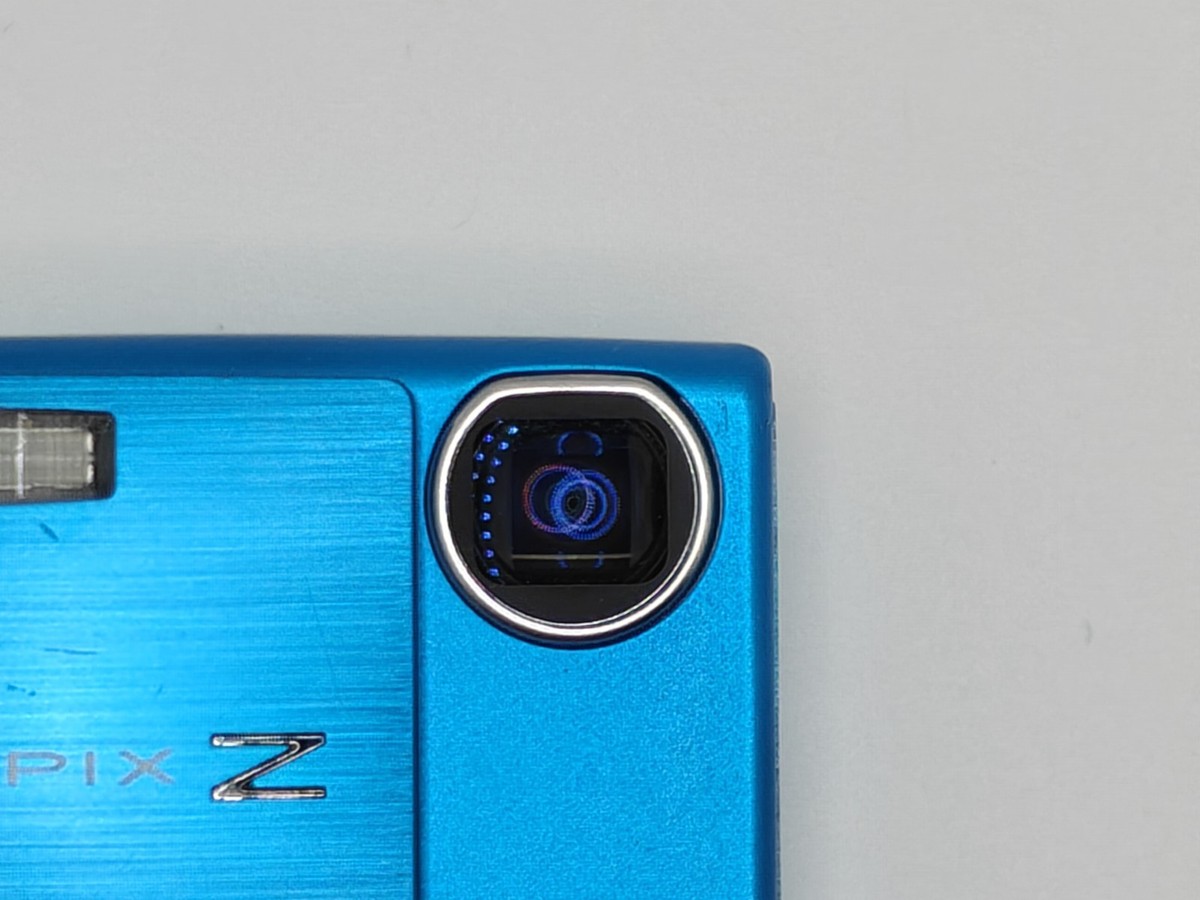 Fujifilm FinePix Z20fd Digital Camera – Blue, 10MP, no battery as